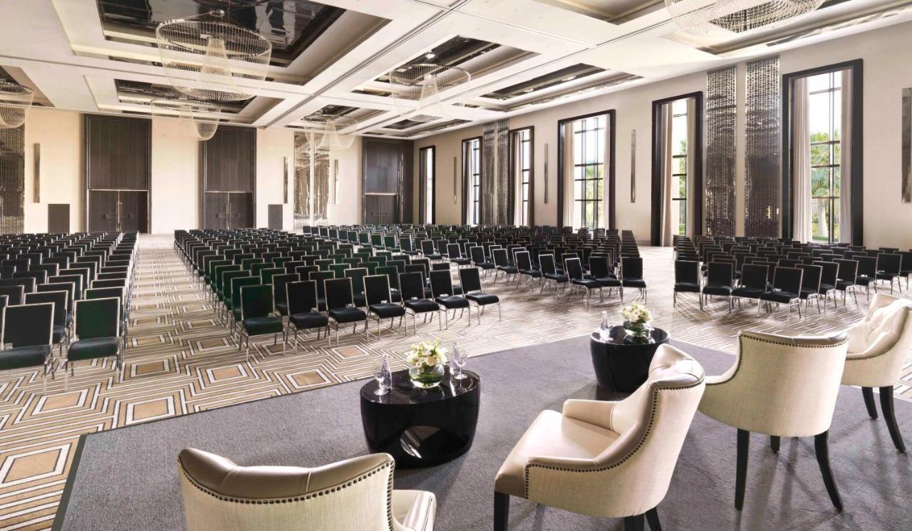 Fairmont Riyadh Exteriör bild The ballroom