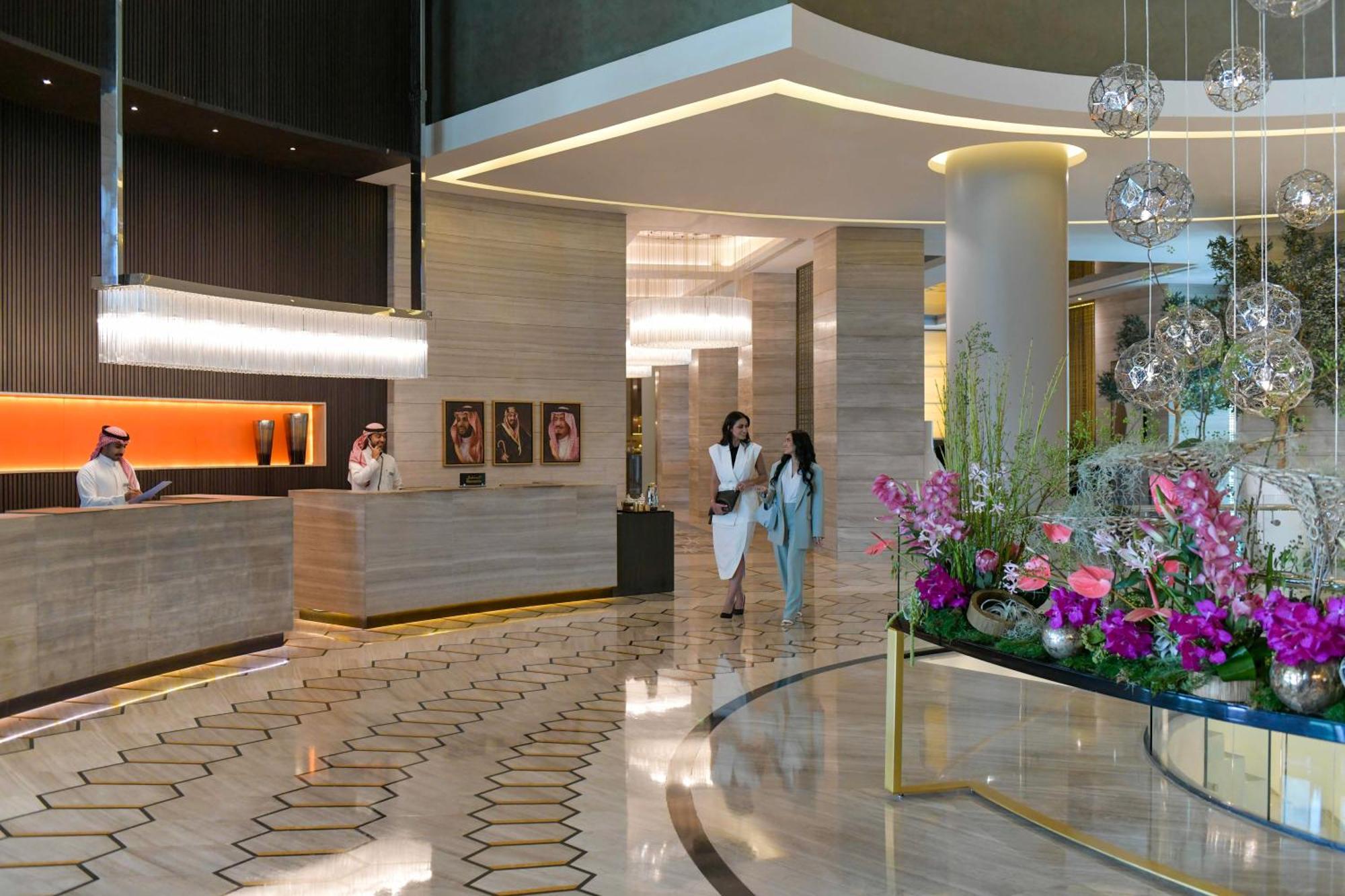 Fairmont Riyadh Exteriör bild Lobby